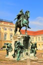 Statue Friedrich Wilhelm I der GroÃÅ¸e KurfÃÂ¼rst elector of Brandenburg in the cour d`honneur of Charlottenburg Palace Schloss Cha